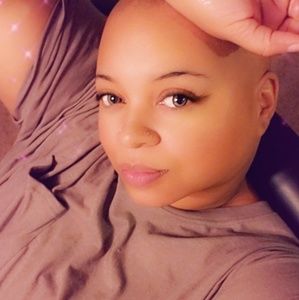 Meet your Posher, Candice